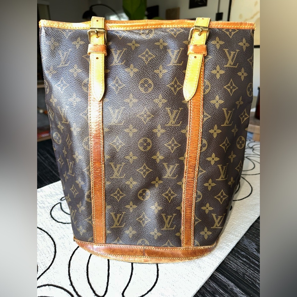Louis Vuitton Vintage Authentic GM Monogram Bucket Shoulder Bag PERFECT INTERIOR - Picture 9 of 15